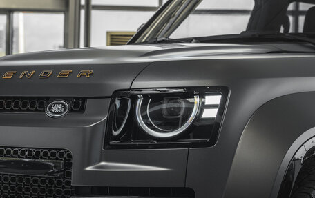 Land Rover Defender II, 2026 год, 28 700 000 рублей, 10 фотография