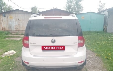 Skoda Yeti I рестайлинг, 2015 год, 1 900 000 рублей, 4 фотография
