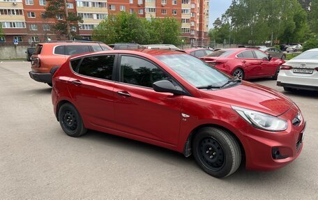 Hyundai Solaris II рестайлинг, 2012 год, 870 000 рублей, 2 фотография