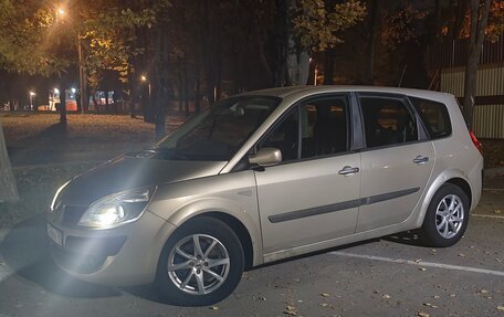 Renault Scenic III, 2008 год, 495 555 рублей, 2 фотография