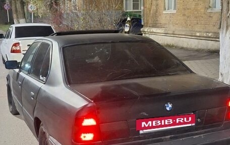 BMW 5 серия, 1990 год, 250 000 рублей, 2 фотография