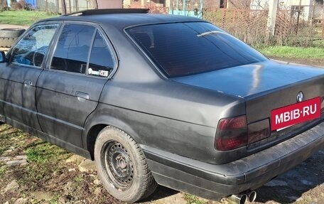 BMW 5 серия, 1990 год, 250 000 рублей, 4 фотография