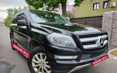 Mercedes-Benz GL-Класс, 2013 год, 2 300 000 рублей, 3 фотография