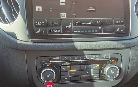 Volkswagen Tiguan I, 2013 год, 1 650 000 рублей, 16 фотография