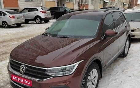 Volkswagen Tiguan II, 2021 год, 2 450 000 рублей, 3 фотография