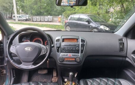 KIA cee'd I рестайлинг, 2008 год, 700 000 рублей, 14 фотография