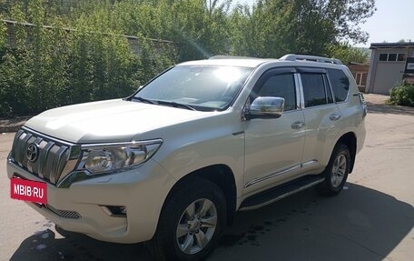 Toyota Land Cruiser Prado 150 рестайлинг 2, 2018 год, 4 750 000 рублей, 25 фотография