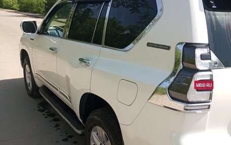 Toyota Land Cruiser Prado 150 рестайлинг 2, 2018 год, 4 750 000 рублей, 21 фотография