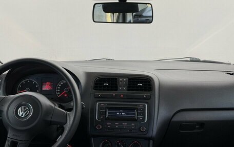 Volkswagen Polo VI (EU Market), 2013 год, 799 000 рублей, 5 фотография