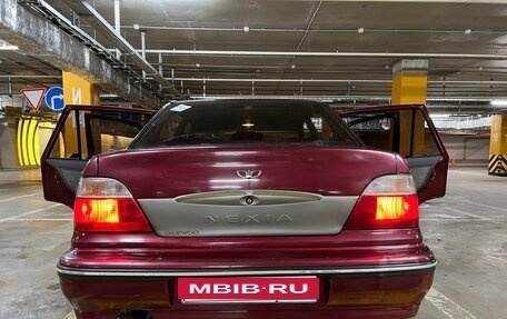 Daewoo Nexia I рестайлинг, 2004 год, 135 000 рублей, 21 фотография
