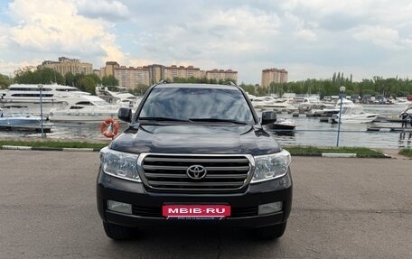 Toyota Land Cruiser 200, 2010 год, 2 950 000 рублей, 8 фотография