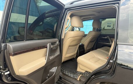 Toyota Land Cruiser 200, 2010 год, 2 950 000 рублей, 23 фотография