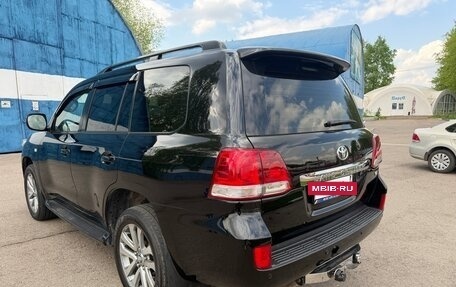 Toyota Land Cruiser 200, 2010 год, 2 950 000 рублей, 32 фотография