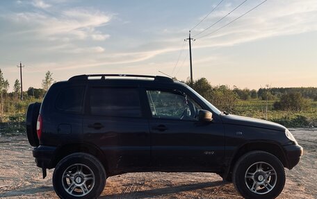 Chevrolet Niva I рестайлинг, 2004 год, 350 000 рублей, 6 фотография