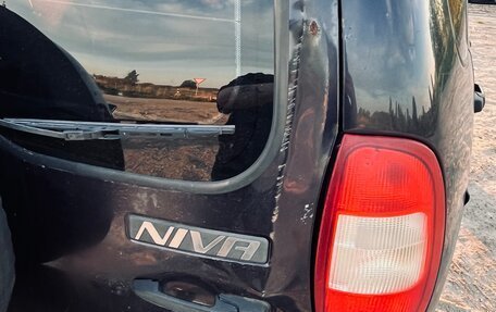 Chevrolet Niva I рестайлинг, 2004 год, 350 000 рублей, 13 фотография