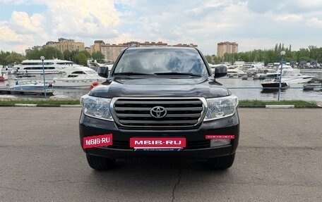 Toyota Land Cruiser 200, 2010 год, 2 950 000 рублей, 38 фотография
