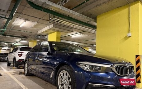 BMW 5 серия, 2019 год, 2 800 000 рублей, 3 фотография