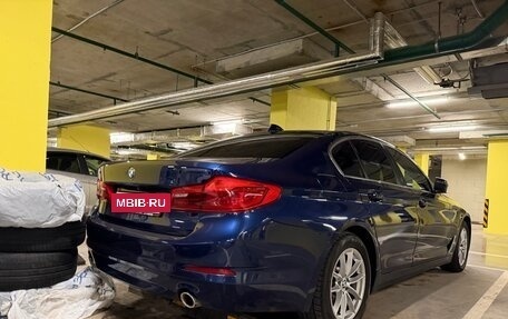 BMW 5 серия, 2019 год, 2 800 000 рублей, 2 фотография