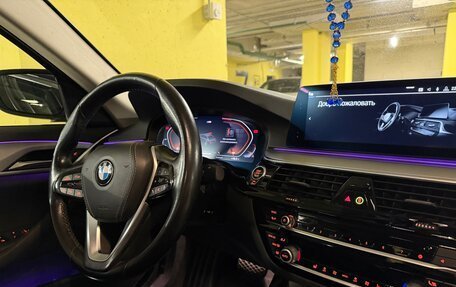 BMW 5 серия, 2019 год, 2 800 000 рублей, 16 фотография