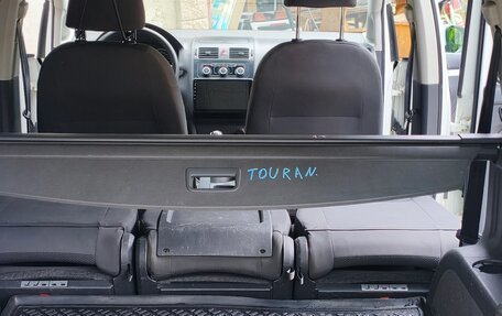 Volkswagen Touran III, 2014 год, 900 000 рублей, 14 фотография