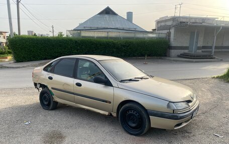 Renault Laguna II, 1997 год, 107 000 рублей, 2 фотография