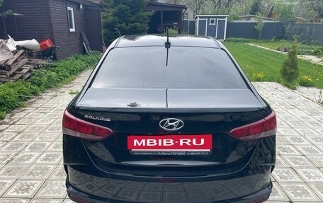 Hyundai Solaris II рестайлинг, 2021 год, 1 600 000 рублей, 4 фотография