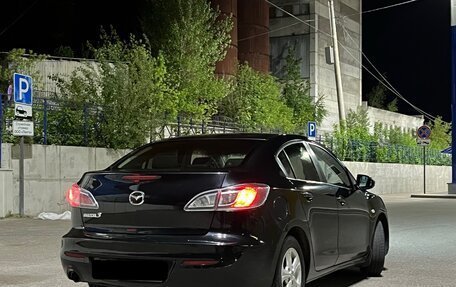 Mazda 3, 2011 год, 920 000 рублей, 2 фотография