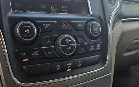 Jeep Grand Cherokee, 2014 год, 2 500 000 рублей, 14 фотография
