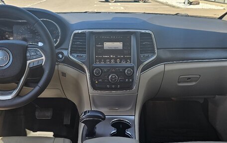 Jeep Grand Cherokee, 2014 год, 2 500 000 рублей, 11 фотография
