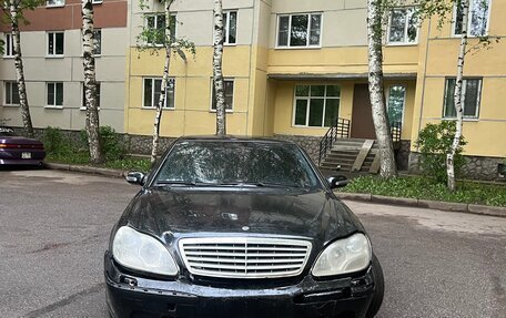 Mercedes-Benz S-Класс, 2001 год, 300 000 рублей, 2 фотография