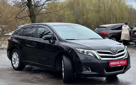 Toyota Venza I, 2013 год, 1 940 000 рублей, 2 фотография