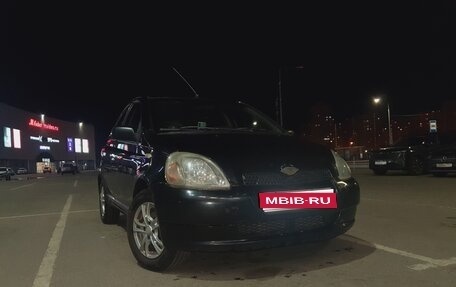 Toyota Yaris I рестайлинг, 2000 год, 279 000 рублей, 1 фотография