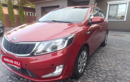 KIA Rio III рестайлинг, 2015 год, 1 230 000 рублей, 2 фотография