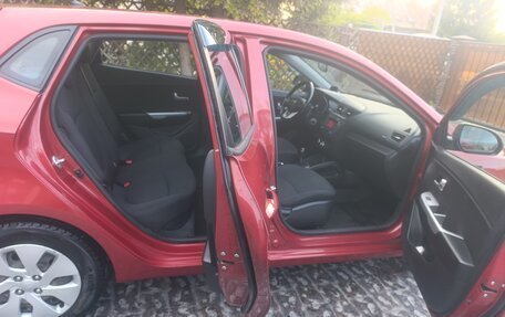 KIA Rio III рестайлинг, 2015 год, 1 230 000 рублей, 7 фотография