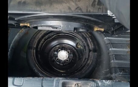 Toyota Yaris I рестайлинг, 2000 год, 279 000 рублей, 11 фотография