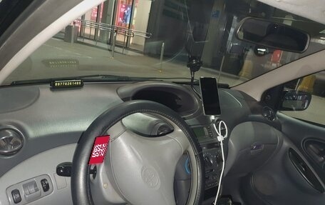 Toyota Yaris I рестайлинг, 2000 год, 279 000 рублей, 12 фотография