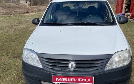 Renault Logan I, 2014 год, 500 000 рублей, 1 фотография