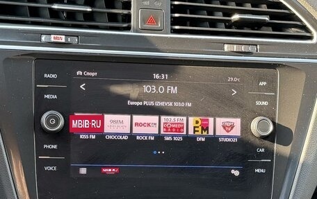 Volkswagen Tiguan II, 2020 год, 2 623 000 рублей, 18 фотография