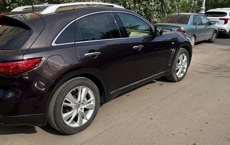 Infiniti QX70, 2015 год, 1 980 000 рублей, 7 фотография