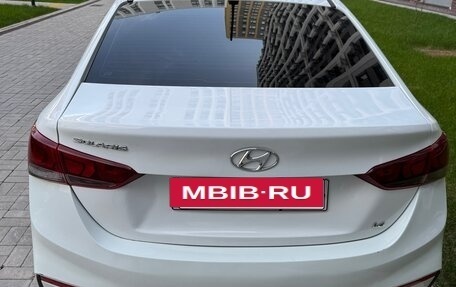 Hyundai Solaris II рестайлинг, 2018 год, 700 000 рублей, 3 фотография