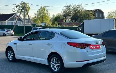 KIA Optima III, 2011 год, 730 000 рублей, 6 фотография