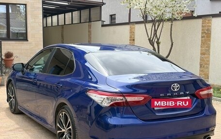 Toyota Camry, 2018 год, 2 480 000 рублей, 5 фотография
