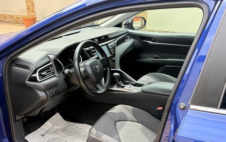Toyota Camry, 2018 год, 2 480 000 рублей, 13 фотография