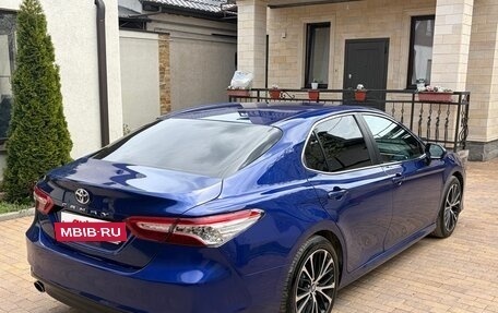 Toyota Camry, 2018 год, 2 480 000 рублей, 9 фотография