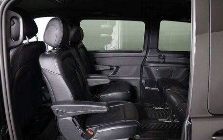 Mercedes-Benz V-Класс, 2018 год, 3 950 000 рублей, 11 фотография