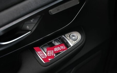 Mercedes-Benz V-Класс, 2018 год, 3 950 000 рублей, 17 фотография