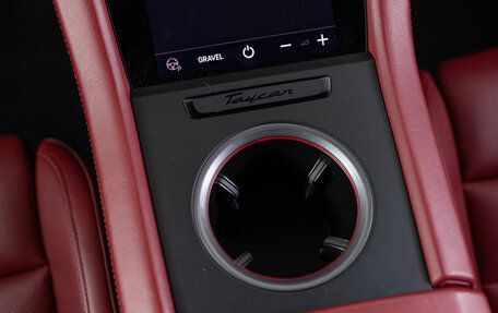 Porsche Taycan I, 2021 год, 10 990 000 рублей, 20 фотография