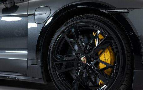 Porsche Taycan I, 2021 год, 10 990 000 рублей, 36 фотография