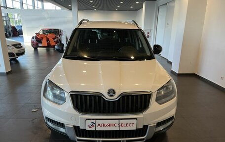 Skoda Yeti I рестайлинг, 2016 год, 1 388 000 рублей, 8 фотография