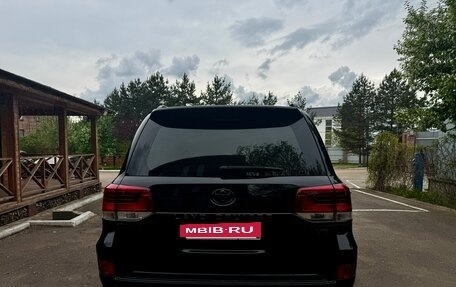 Toyota Land Cruiser 200, 2010 год, 3 500 000 рублей, 4 фотография
